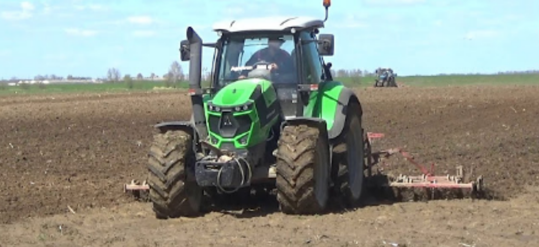 Трактор Deutz-Fahr 6145